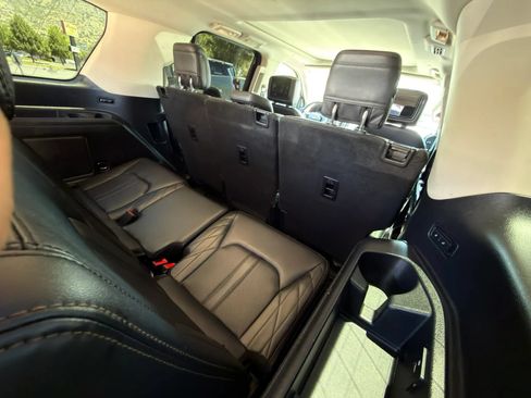 Used 2019 Ford Expedition Platinum AWD/4WD image 26