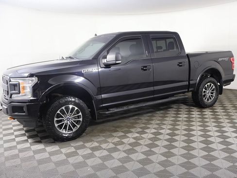 Used 2019 Ford F150 XLT w/ Equipment Group 302A Luxury AWD/4WD image 15
