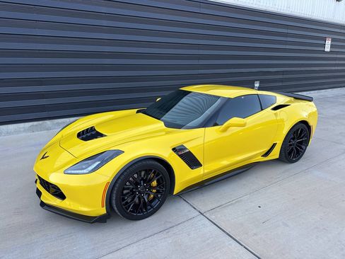 Used 2017 Chevrolet Corvette Z06 RWD image 6