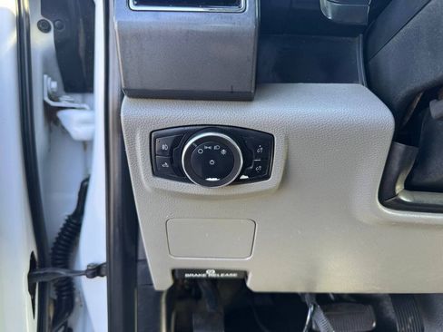 Used 2020 Ford F250 XLT AWD/4WD image 15