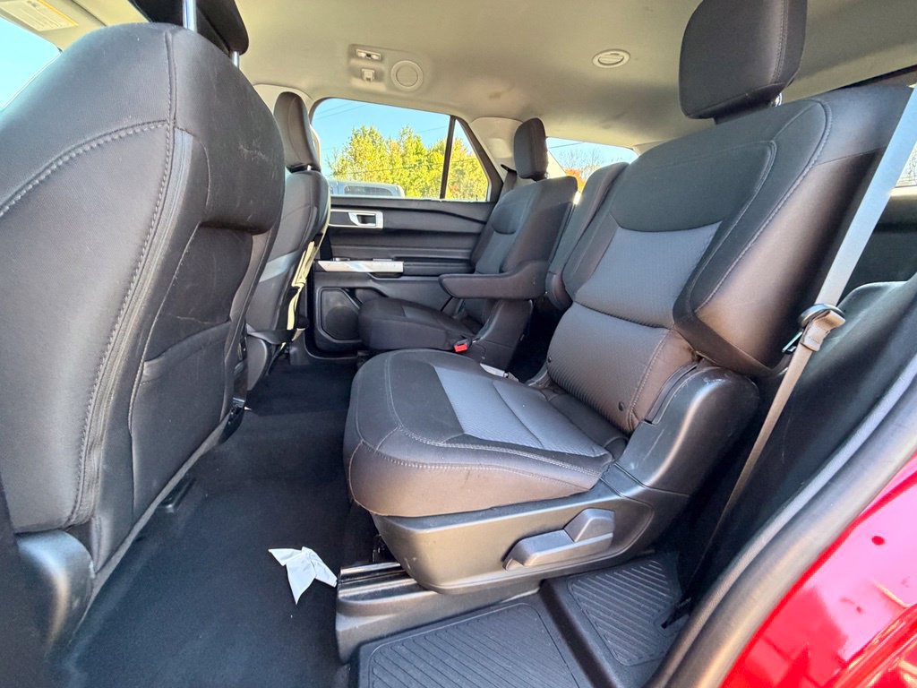 Used 2022 Ford Explorer XLT w/ Class IV Trailer Tow Package AWD/4WD image 8