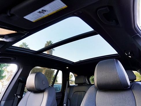 Used 2020 BMW X5 sDrive40i w/ Convenience Package image 18