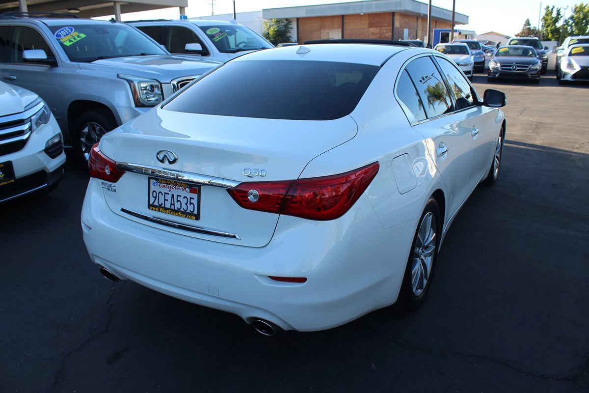 Used 2015 INFINITI Q50 Premium w/ Navigation Package RWD image 7