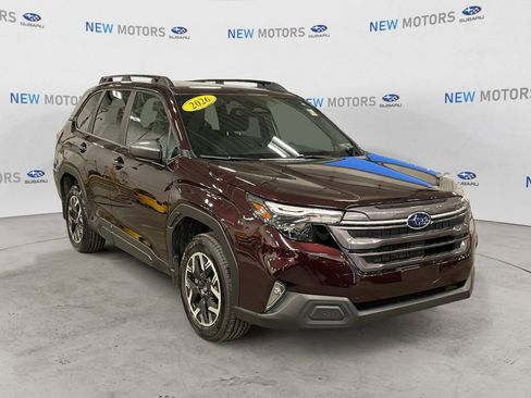 Used 2026 Subaru Forester Premium AWD/4WD image 7