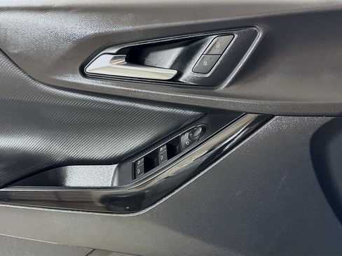 Certified 2026 Chevrolet Equinox LT FWD image 16