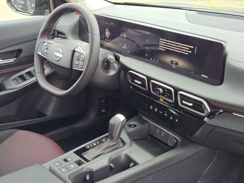 New 2026 Nissan Sentra SR w/ Floor Mat Package FWD image 12