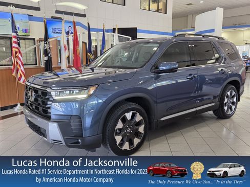 Used 2026 Honda Pilot Elite image 1