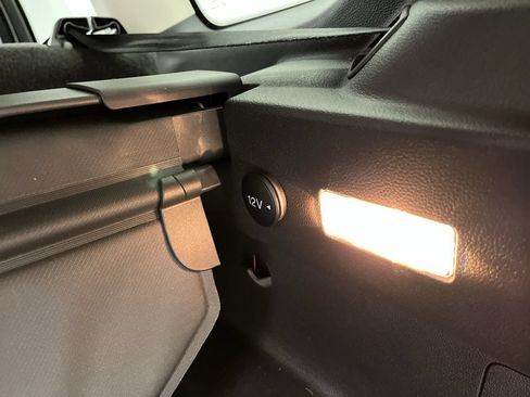 Used 2017 Ford Escape SE AWD/4WD image 25