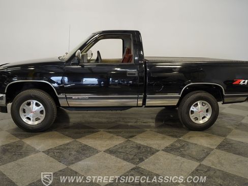 Used 1993 GMC Sierra 1500 4x4 Regular Cab image 2