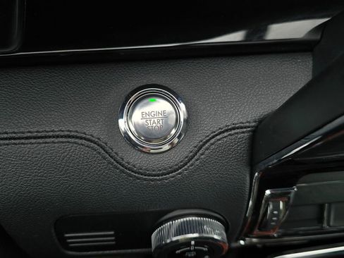 Used 2024 Lincoln Navigator L Reserve image 36