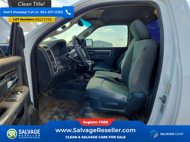 Used 2015 RAM 2500 Tradesman w/ Chrome Appearance Group AWD/4WD image 9