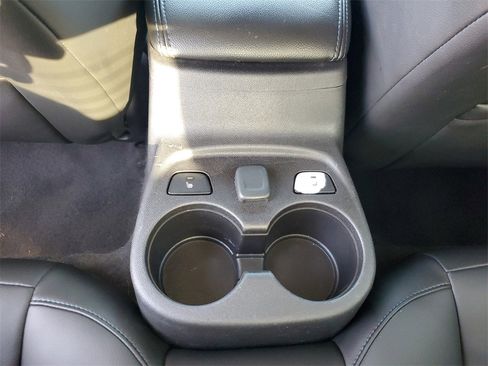 Used 2017 Chevrolet Volt Premier w/ Driver Confidence II Package image 11