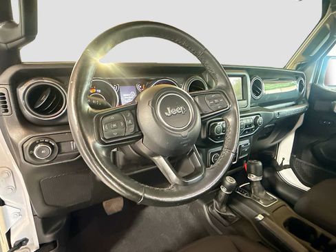 Used 2023 Jeep Wrangler Unlimited Sport AWD/4WD image 12