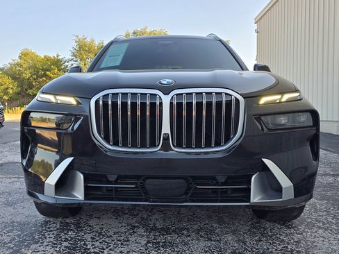Used 2024 BMW X7 xDrive40i w/ Executive Package AWD/4WD image 2