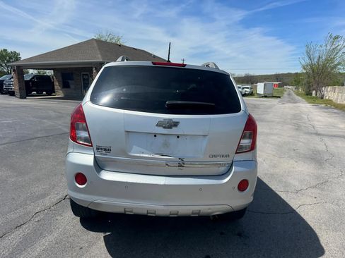 Used 2014 Chevrolet Captiva Sport LTZ image 6