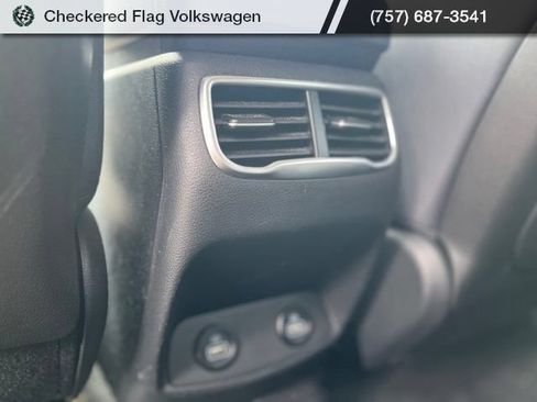 Used 2023 Hyundai Santa Fe SE AWD/4WD image 26