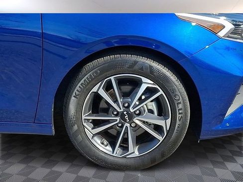 Certified 2022 Kia Forte LXS image 10