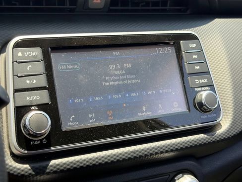 Used 2025 Nissan Kicks Play S FWD image 10