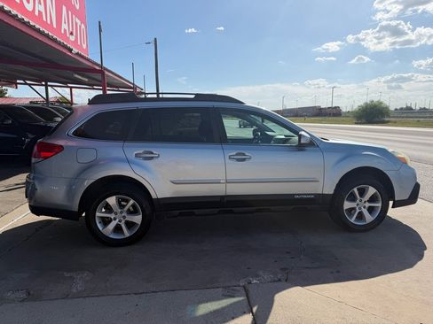 Used 2013 Subaru Outback 2.5i Premium w/ All-Weather Pkg AWD/4WD image 13