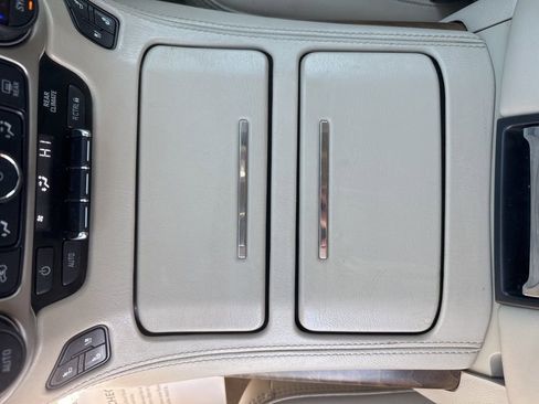 Used 2020 GMC Yukon Denali image 18