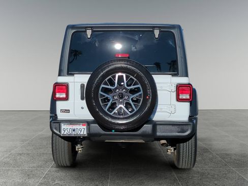 Used 2019 Jeep Wrangler Unlimited Sport S image 4