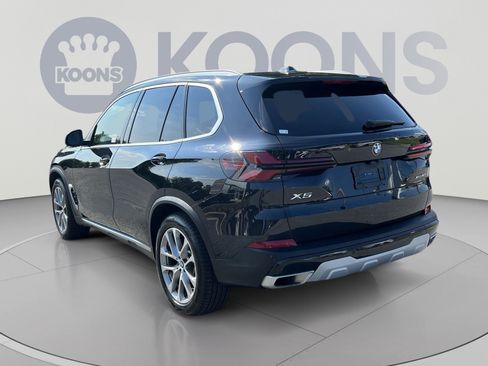 Used 2025 BMW X5 xDrive40i w/ Premium Package AWD/4WD image 4