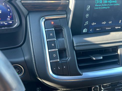 Used 2023 Chevrolet Tahoe Premier image 22