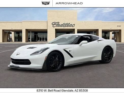 Used 2019 Chevrolet Corvette Stingray Coupe w/ Carbon Flash Badge Package RWD image 1