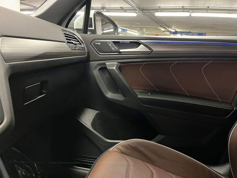 Certified 2024 Volkswagen Tiguan SEL R-Line image 30