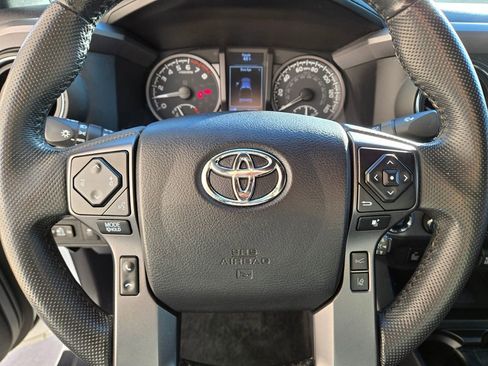 Used 2021 Toyota Tacoma TRD Off-Road w/ Technology Package image 23