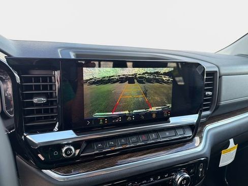 New 2026 GMC Sierra 1500 Elevation w/ Elevation Premium Package AWD/4WD image 23