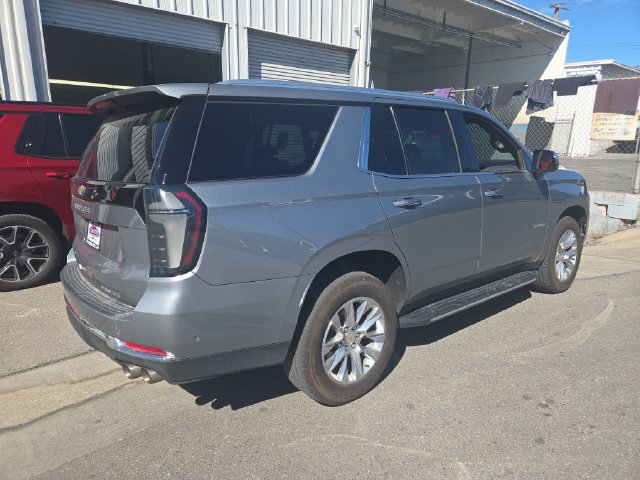 Used 2025 Chevrolet Tahoe Premier RWD image 3