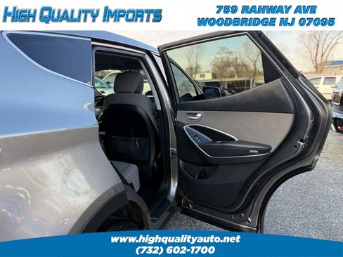 Used 2018 Hyundai Santa Fe Sport image 20