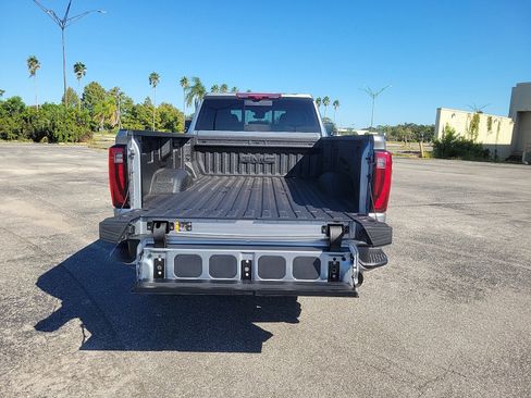 New 2026 GMC Sierra 3500 Denali w/ Denali Reserve Package image 7