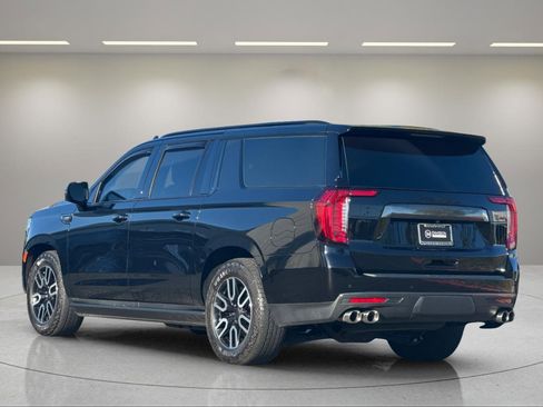 Used 2023 GMC Yukon XL AT4 w/ AT4 Premium Plus Package image 6