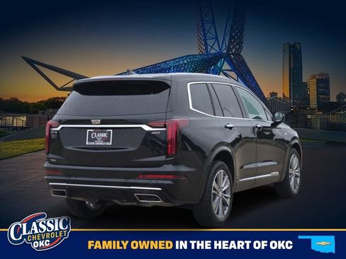 Used 2024 Cadillac XT6 Premium Luxury w/ LPO, Floor Liner Package AWD/4WD image 7