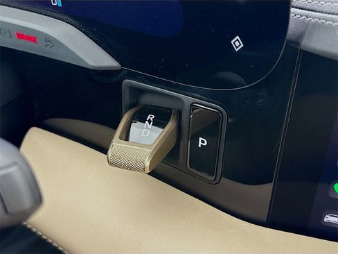 Used 2022 Porsche Taycan 4S image 21