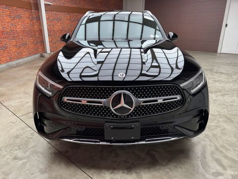 Certified 2025 Mercedes-Benz GLC 300 4MATIC image 8