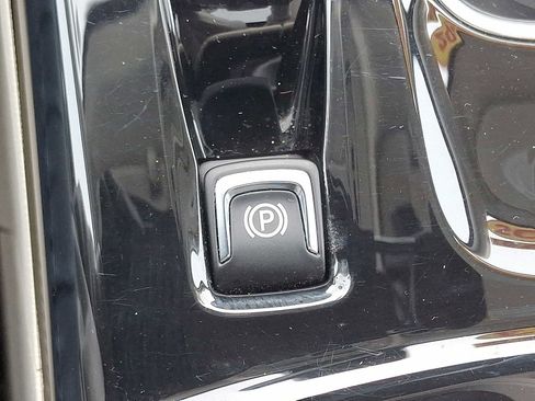 Used 2023 Buick Envision Avenir image 27