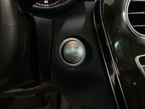 Used 2017 Mercedes-Benz GLC 300 4MATIC image 21