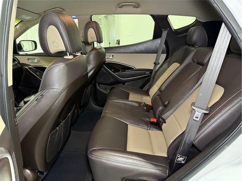 Used 2017 Hyundai Santa Fe Sport image 15