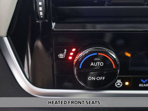 Used 2023 Nissan Rogue SL w/ SL Premium Package FWD image 8