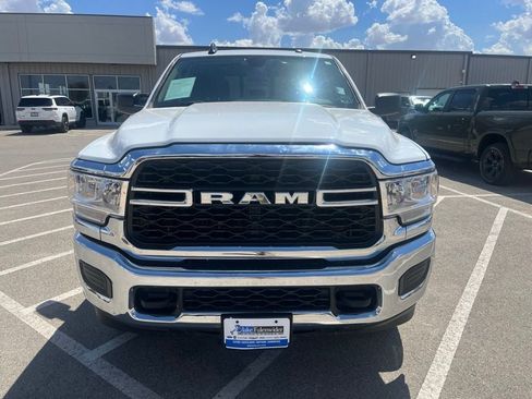 Used 2019 RAM 2500 Tradesman AWD/4WD image 8