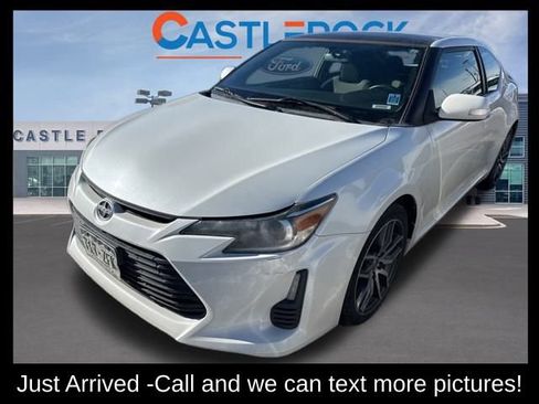 Used 2015 Scion tC image 1