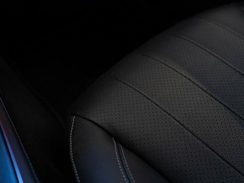 Used 2022 Mercedes-Benz E 350 Sedan image 29