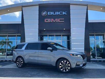 Used 2023 Kia Carnival EX