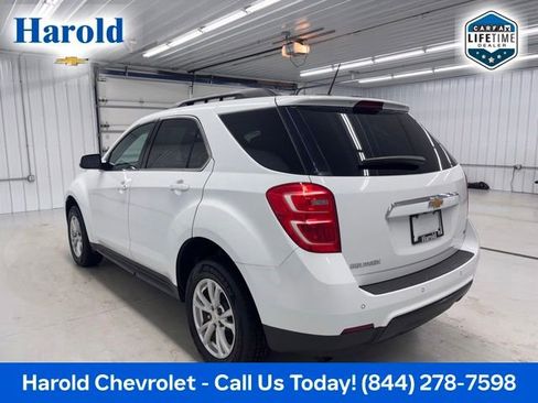 Used 2017 Chevrolet Equinox LT w/ Convenience Package FWD image 4