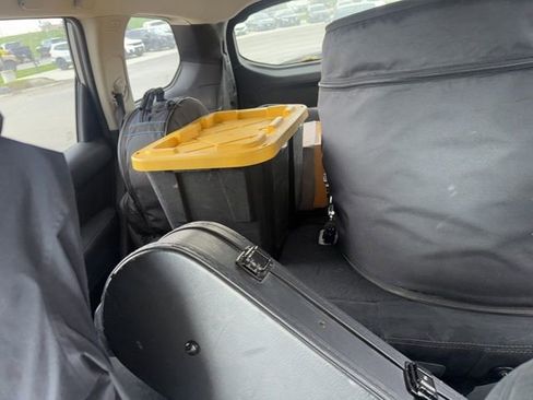 Used 2016 Nissan Pathfinder S AWD/4WD image 16