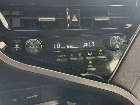 Certified 2023 Toyota Camry XLE FWD image 17