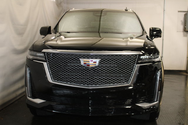 Used 2024 Cadillac Escalade Premium Luxury w/ Performance Package AWD/4WD image 3